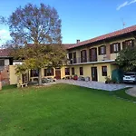 Casale Di Anna 아파트 *